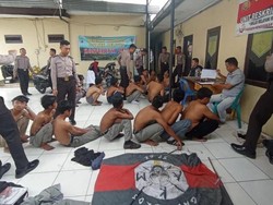 Momen HUT RI di Medan, Puluhan Pelajar Mau Tawuran-Bawa Sajam Ditangkap