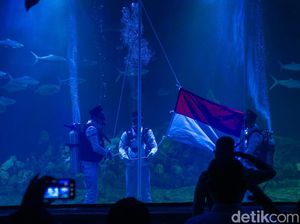 Bendera Berkibar di Air hingga Pengendara Berhenti Sejenak Bendera Berkibar di Air hingga Pengendara Berhenti Sejenak