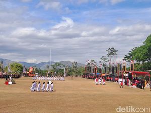 Pengusaha Sound System Sidoharjo Wonogiri Ikut Upacara Bikin Horeg Lapangan Pengusaha Sound System Sidoharjo Wonogiri Ikut Upacara Bikin Horeg Lapangan