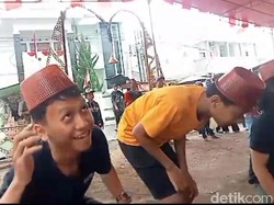 Kukuruyuk Jadi Tren Baru Lomba Agustusan di Tasikmalaya