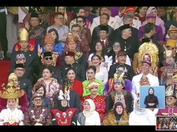 Prabowo Disambut Gemuruh Saat Disorot Kamera di Upacara HUT Ke-78 RI