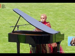 Pecah! Putri Ariani Nyanyi Rungkad, Tamu Upacara di Istana Asyik Joget