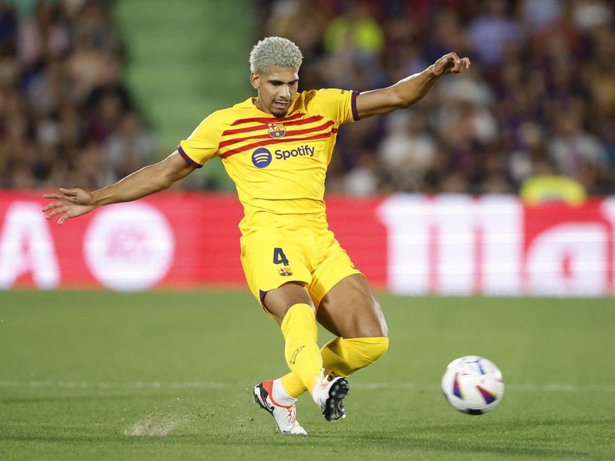Ronald Araujo. Foto: REUTERS/JUAN MEDINA