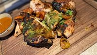 Ayam Biromaru Khas Palu yang Autentik Ada di Restoran Ini