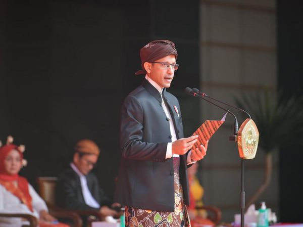 Potret Upacara HUT ke-78 RI di Kemendikbud & Pesan Nadiem soal Merdeka Belajar