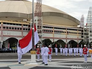 Suasana Khidmat Upacara HUT ke-78 RI di Sumatera Utara Suasana Khidmat Upacara HUT ke-78 RI di Sumatera Utara
