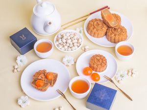 Rayakan Festival Kue Bulan, Vasa Hotel Surabaya Siapkan Ragam Inovasi