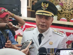 Gaji PNS Naik 8%, Walkot Eri Sebut Tanggung Jawab Makin Berat