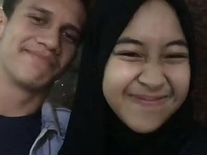 7 Gaya Pacaran Putri Umi Pipik dan Egy Maulana yang akan Nikah 7 Gaya Pacaran Putri Umi Pipik dan Egy Maulana yang akan Nikah