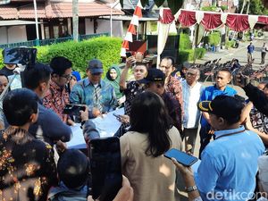 Hakim PTUN Periksa Water Tank PDAM yang Ditolak Warga Pesona Depok II