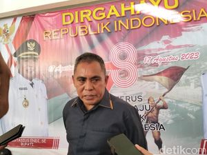 Bupati Edi Endi Ancam Tenggelamkan Kapal Wisata Tak Bayar Retribusi Sampah Bupati Edi Endi Ancam Tenggelamkan Kapal Wisata Tak Bayar Retribusi Sampah