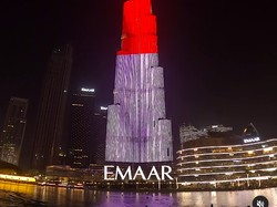 Burj Khalifa Pasang Bendera Merah Putih, Netizen: Terima Kasih