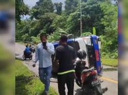 Bus Rombongan Paskibra Mentawai Sumbar Terbalik