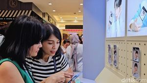 Keseruan Galaxy Studio di Mal Kokas, Ada BTS!