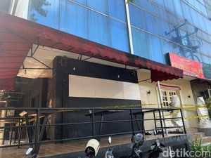 Hotel di Panglima Polim Digaris Polisi Usai Kebakaran Tewaskan 3 Orang Hotel di Panglima Polim Digaris Polisi Usai Kebakaran Tewaskan 3 Orang