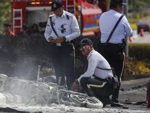 Nasib Sial Pemotor Ditabrak Jet Pribadi Malaysia