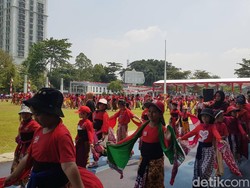 Menengok Persiapan Pertunjukan Tari Merak Jelang HUT ke-78 Jabar