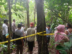 Tutupi Jejak Kriminal, Eko Pura-pura Kesurupan