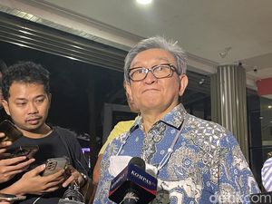 Maqdir Klaim Uang Rp 27 Miliar untuk Kepentingan Irwan di Kasus BTS Maqdir Klaim Uang Rp 27 Miliar untuk Kepentingan Irwan di Kasus BTS