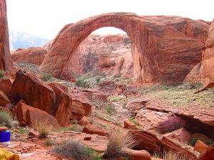 Suara Aneh Muncul dari Lengkungan Batu, Ilmuwan Cari Tahu