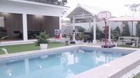 9 Foto Rumah Baru Umi Pipik, Ada Tempat Panahan di Tepi Kolam Renang