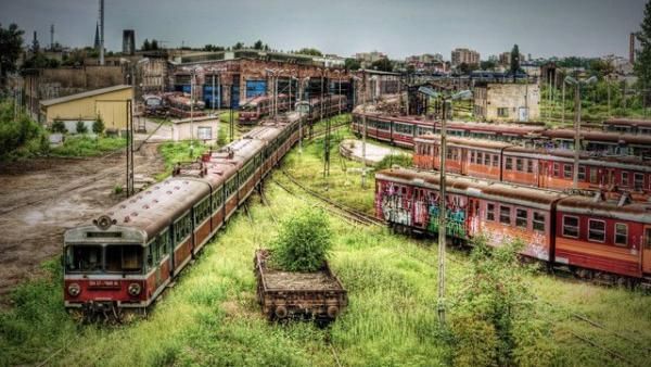 Tempat Terbengkalai Menakutkan yang Mungkin Berhantu