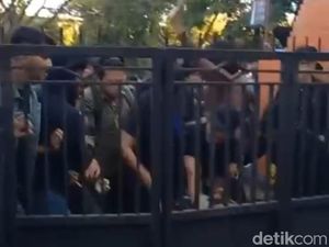 4 Orang Terduga Pengeroyok Aliansi Cipayung UB Diamankan Polisi 4 Orang Terduga Pengeroyok Aliansi Cipayung UB Diamankan Polisi