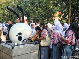 Antusias Pengunjung di Pameran Karakter Asli Indonesia