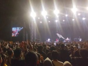 Asian Kung-Fu Generation Sukses Gelar Konser Perdana di Indonesia Asian Kung-Fu Generation Sukses Gelar Konser Perdana di Indonesia