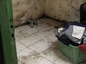 Viral Renovasi Kamar Kotor Budget Rp 300 Ribu Hasilnya Bikin Kaget Jadi Begini Viral Renovasi Kamar Kotor Budget Rp 300 Ribu Hasilnya Bikin Kaget Jadi Begini
