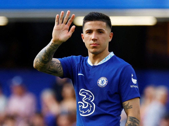 FILE PHOTO: Soccer Football - Premier League - Chelsea v Newcastle United - Stamford Bridge, London, Britain - May 28, 2023 Chelsea's Enzo Fernandez Action Images via Reuters/John Sibley EDITORIAL USE ONLY. No use with unauthorized audio, video, data, fixture lists, club/league logos or 'live' services. Online in-match use limited to 75 images, no video emulation. No use in betting, games or single club /league/player publications.  Please contact your account representative for further details./File Photo
