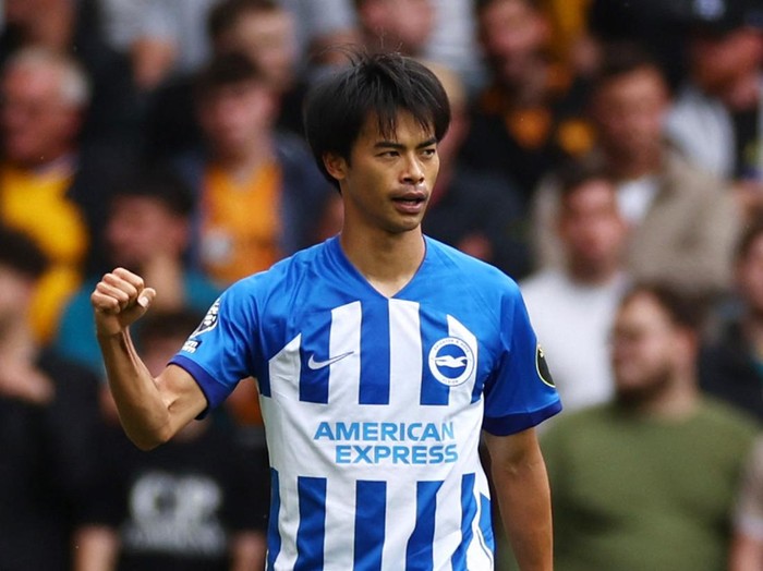 Soccer Football - Premier League - Wolverhampton Wanderers v Brighton & Hove Albion - Molineux Stadium, Wolverhampton, Britain - August 19, 2023 Brighton & Hove Albion's Kaoru Mitoma celebrates scoring their first goal Action Images via Reuters/Andrew Boyers EDITORIAL USE ONLY. No use with unauthorized audio, video, data, fixture lists, club/league logos or 'live' services. Online in-match use limited to 75 images, no video emulation. No use in betting, games or single club /league/player publications.  Please contact your account representative for further details.