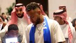 Momen Neymar Mendarat di Riyadh Arab Saudi