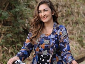 Nafa Urbach Angkat Bicara soal Disebut Konsumsi Obat Keras di Kafe Senopati Nafa Urbach Angkat Bicara soal Disebut Konsumsi Obat Keras di Kafe Senopati