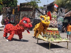 Meriahnya Sedekah Bumi ala Warga Keturunan Tionghoa di Tambak Bayan Surabaya