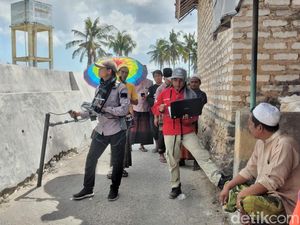 Dentuman Misterius Sumenep, ITN Ambil Sampel dari 3 Lokasi Pakai Metode GPR Dentuman Misterius Sumenep, ITN Ambil Sampel dari 3 Lokasi Pakai Metode GPR