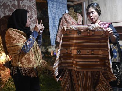 Batik hingga Tenun Dipamerkan di Festival UMKM Sabang-Merauke