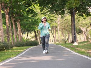 Rahasia Panjang Umur dari Orang Berusia 100 Tahun, Bisa Tetap Bugar Tanpa ke Gym