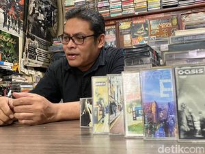 Alumni Sastra Rusia Unpad Ini Sukses Berbisnis Kaset Pita Lawas