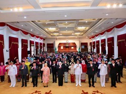 Khofifah Minta ASN Jatim Beramal Telur untuk Anak Stunting