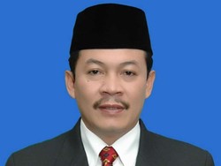 Mantan Bupati Cilacap Probo Yulastoro Meninggal, Dimakamkan Malam Ini