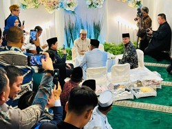 Jadi Saksi Nikah, Erick Thohir Doakan Azizah dan Pratama Arhan Langgeng