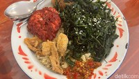 Puas! Cicip Nasi Rames di Warteg Kekinian Gading Serpong