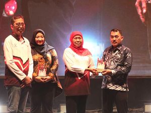 HUT Ke-62, Bank Jatim Rilis JConnect Pro Permudah Buka Rekening Online HUT Ke-62, Bank Jatim Rilis JConnect Pro Permudah Buka Rekening Online
