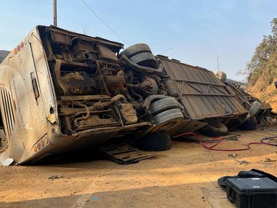 Bus Angkut Suporter Bola Kecelakaan, 7 Orang Tewas
