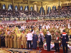 Harapan Gubernur Khofifah Saat Serahkan SK untuk 3.535 PPPK Jatim