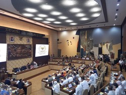 DPR Panggil Menteri PPN hingga ATR Bahas Revisi UU IKN