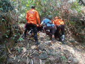 Lansia Hilang di Buleleng Ditemukan Membusuk di Dasar Jurang Lansia Hilang di Buleleng Ditemukan Membusuk di Dasar Jurang