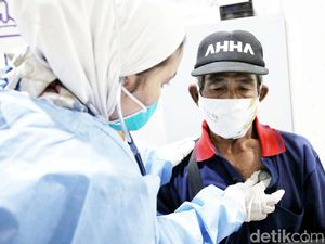 Pasien ISPA Meningkat Gegara Polusi Udara Jakarta Pasien ISPA Meningkat Gegara Polusi Udara Jakarta