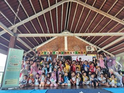 Roadshow Literasi, Garasi Baca Biman Tularkan Virus Baca dari Depok ke Kep. Seribu